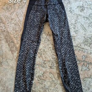 Women's Lululemon Leggings With Mesh Detail Size 4
